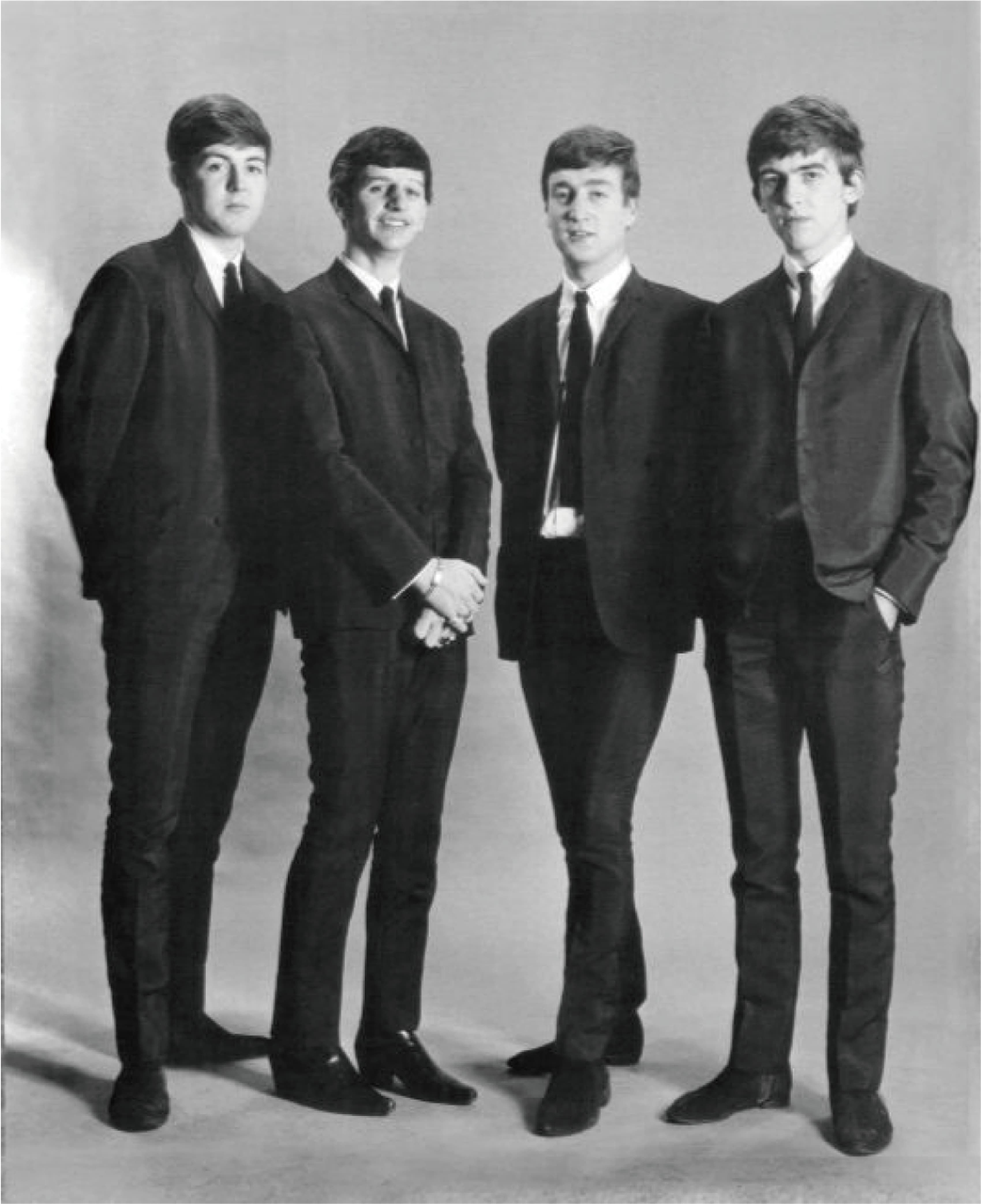 3-BUTTON SUITS image 2