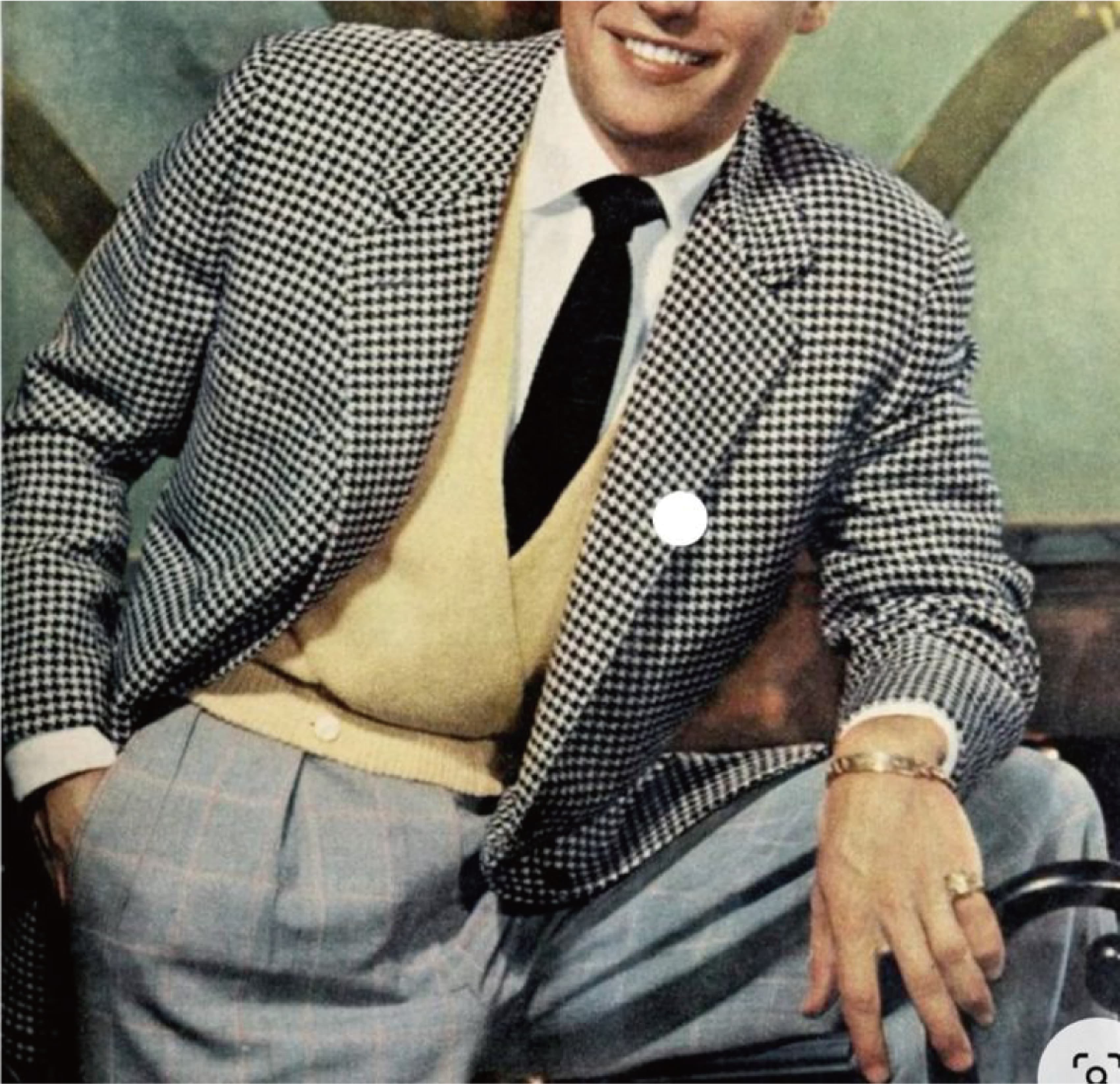 HOUNDSTOOTH PATTERN image 1