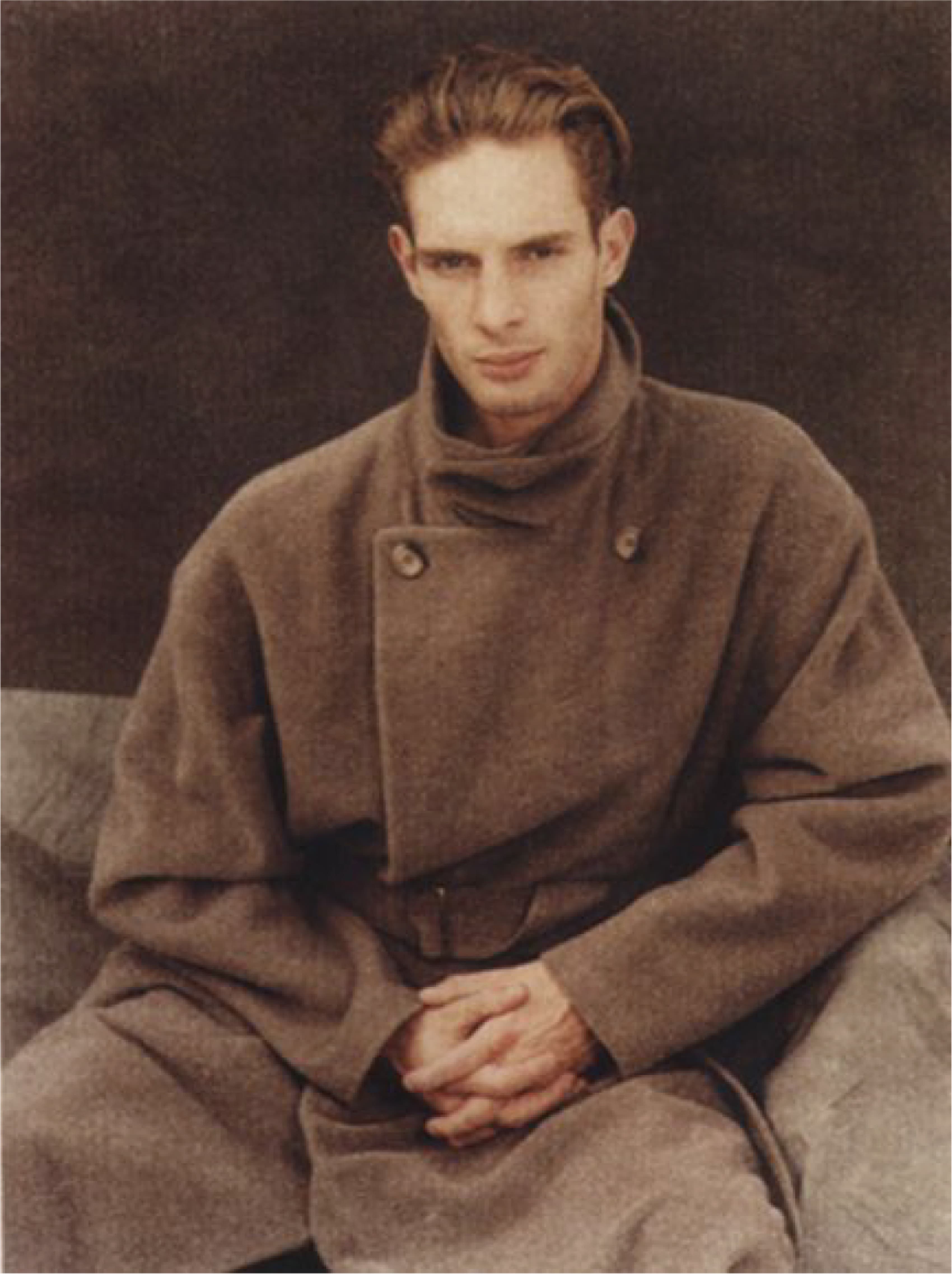THE RAGLAN COAT image 2
